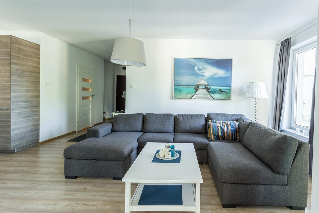 Omi Apartments โควอบเซก ภายนอก รูปภาพ